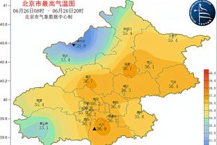 国足新一期全家福：张琳芃、武磊C位